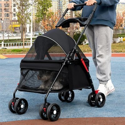 Poussette pour chien senior en position d'utilisation complète