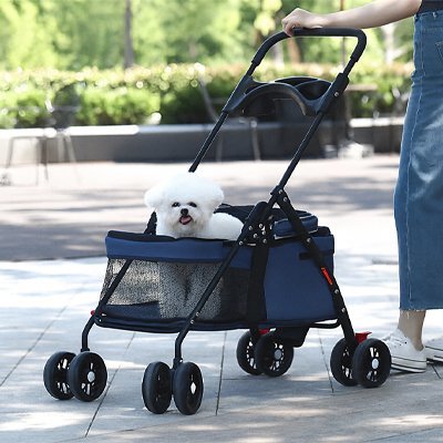 Poussette chien avec système de pliage facile et pratique